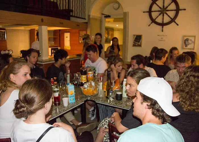 Baccarat Auberge de jeunesse